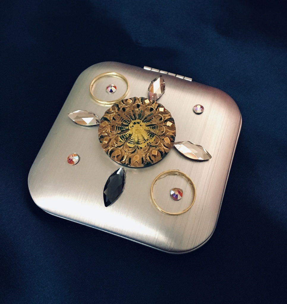 アドレセンスイメージミラー