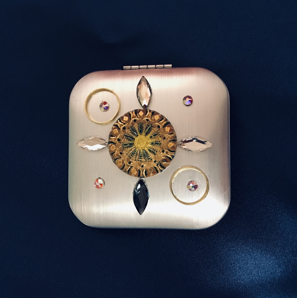 アドレセンスイメージミラー