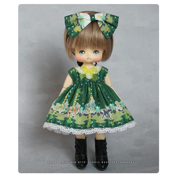 オビツ11ドレス / カルーセル ホリデー・グリーン