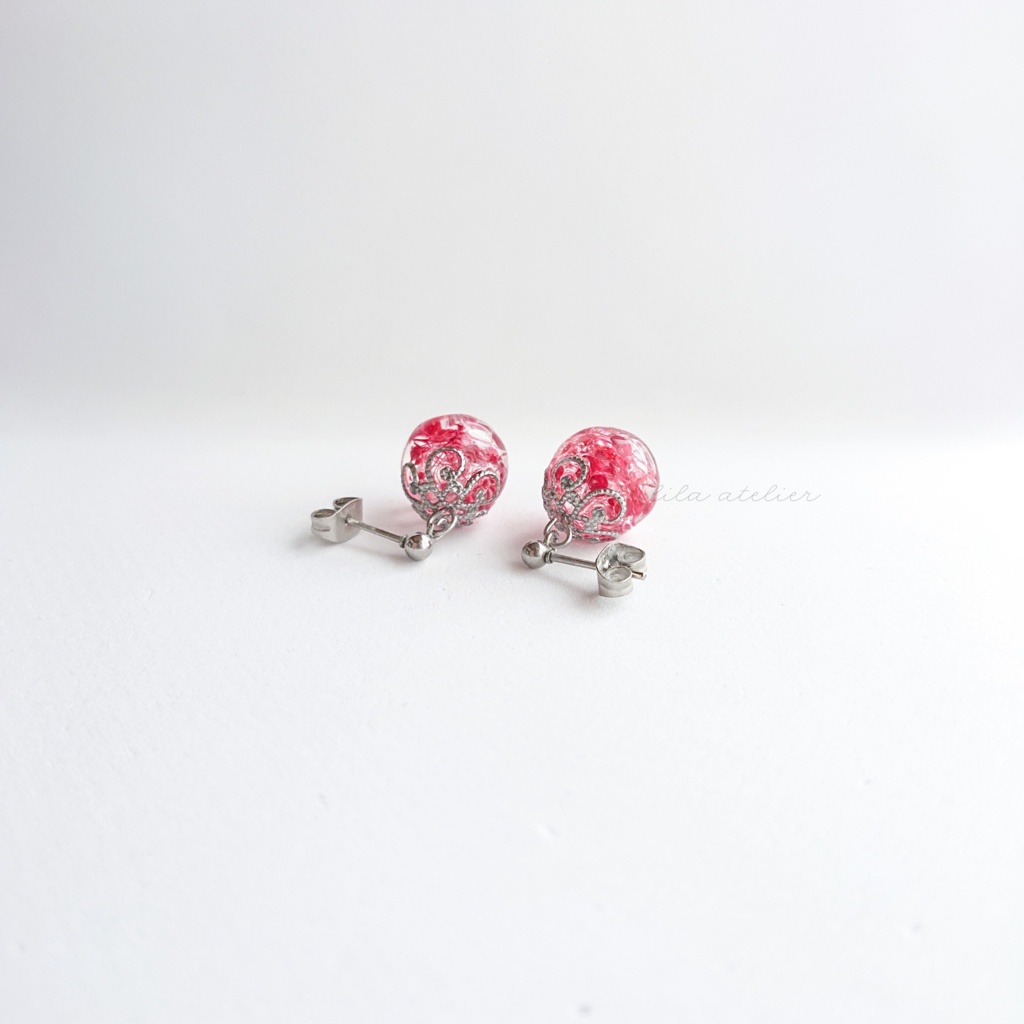 かすみ珠【紅】ピアス/イヤリング(金属アレルギー対応)