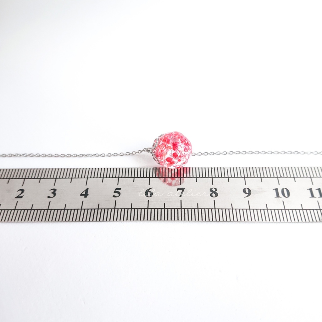 かすみ珠【紅】ペンダント(金属アレルギー対応)