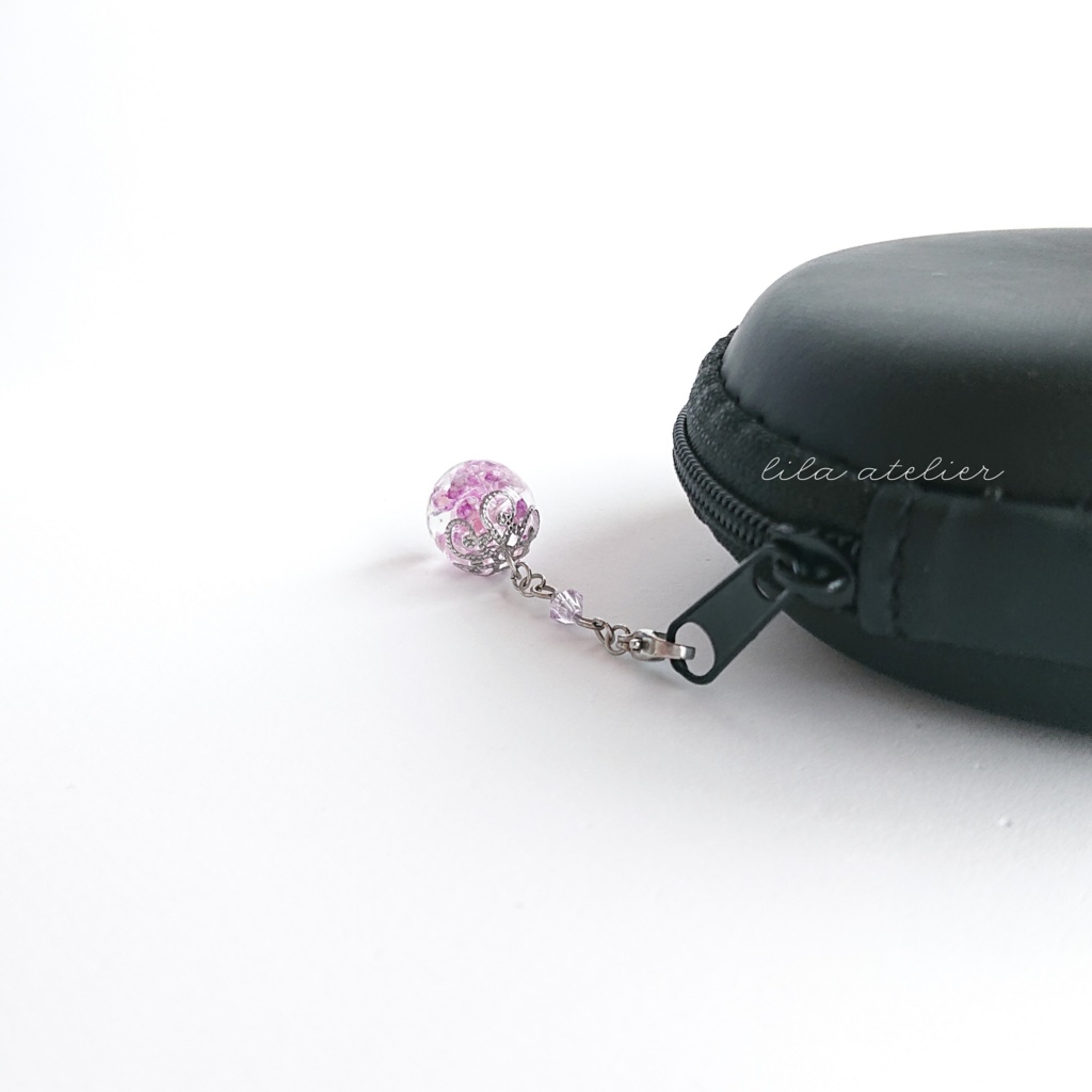 かすみ珠【紫】チャーム(金属アレルギー対応)