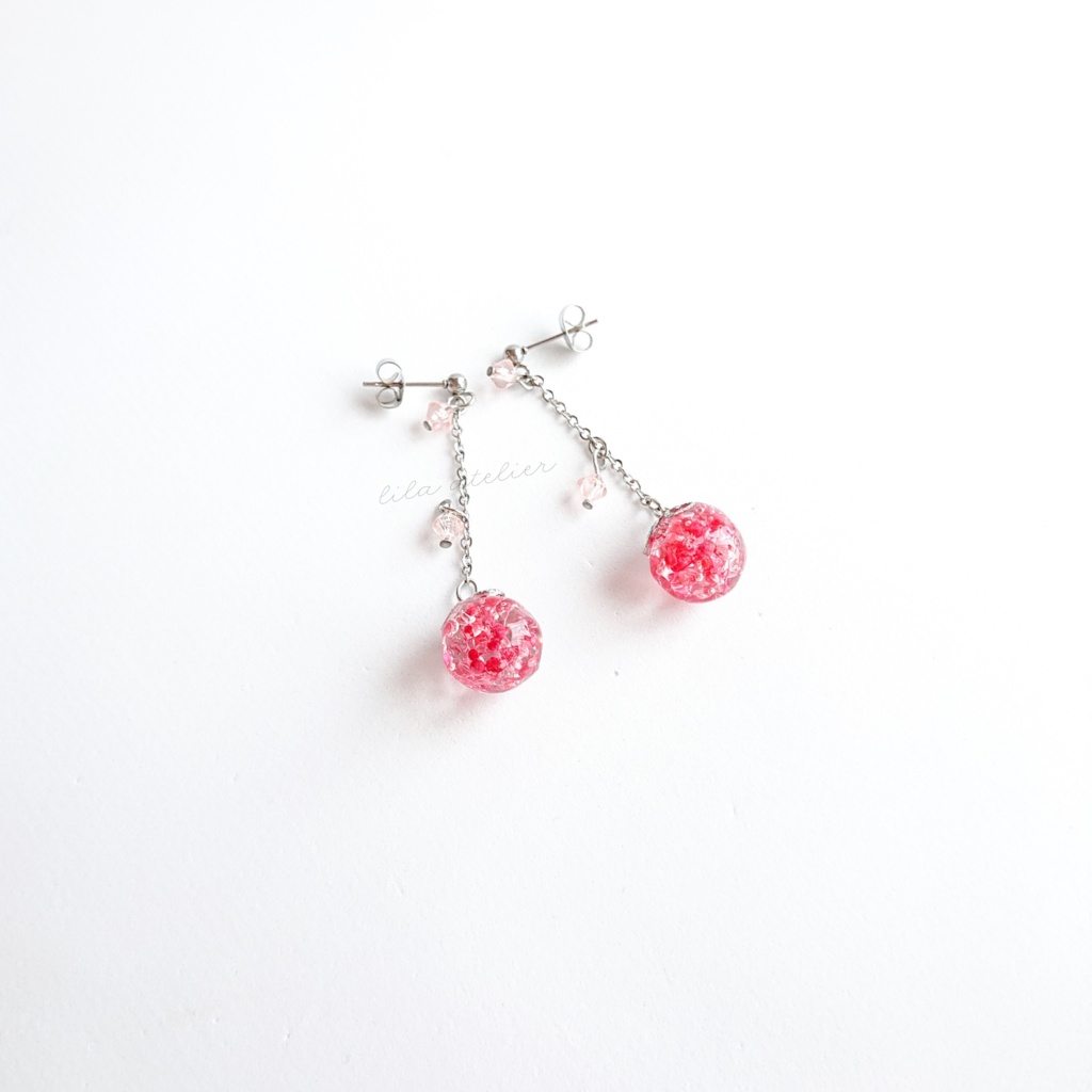 かすみ珠【紅】ロングチェーンピアス/イヤリング(金属アレルギー対応)