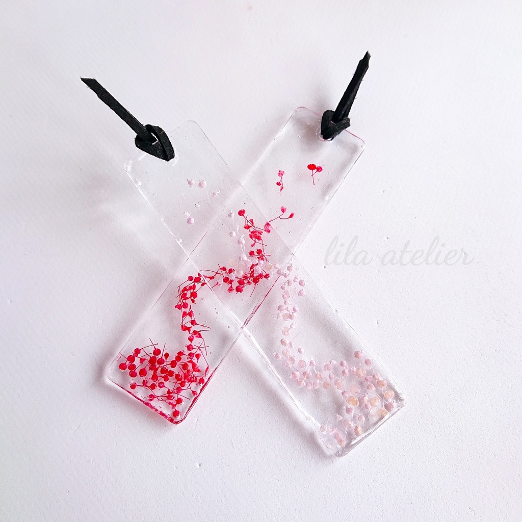 かすみ草【紅】標本栞