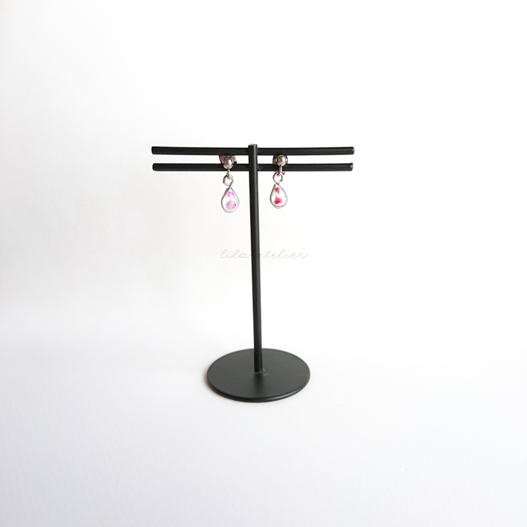 かすみ雫【紅】ピアス/イヤリング(金属アレルギー対応)