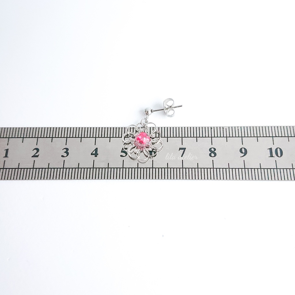 かすみ銀花【紅】ピアス/イヤリング(金属アレルギー対応)