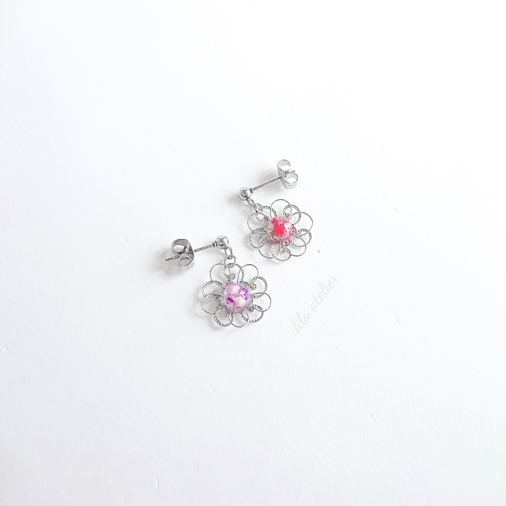 かすみ銀花【紅】ピアス/イヤリング(金属アレルギー対応)