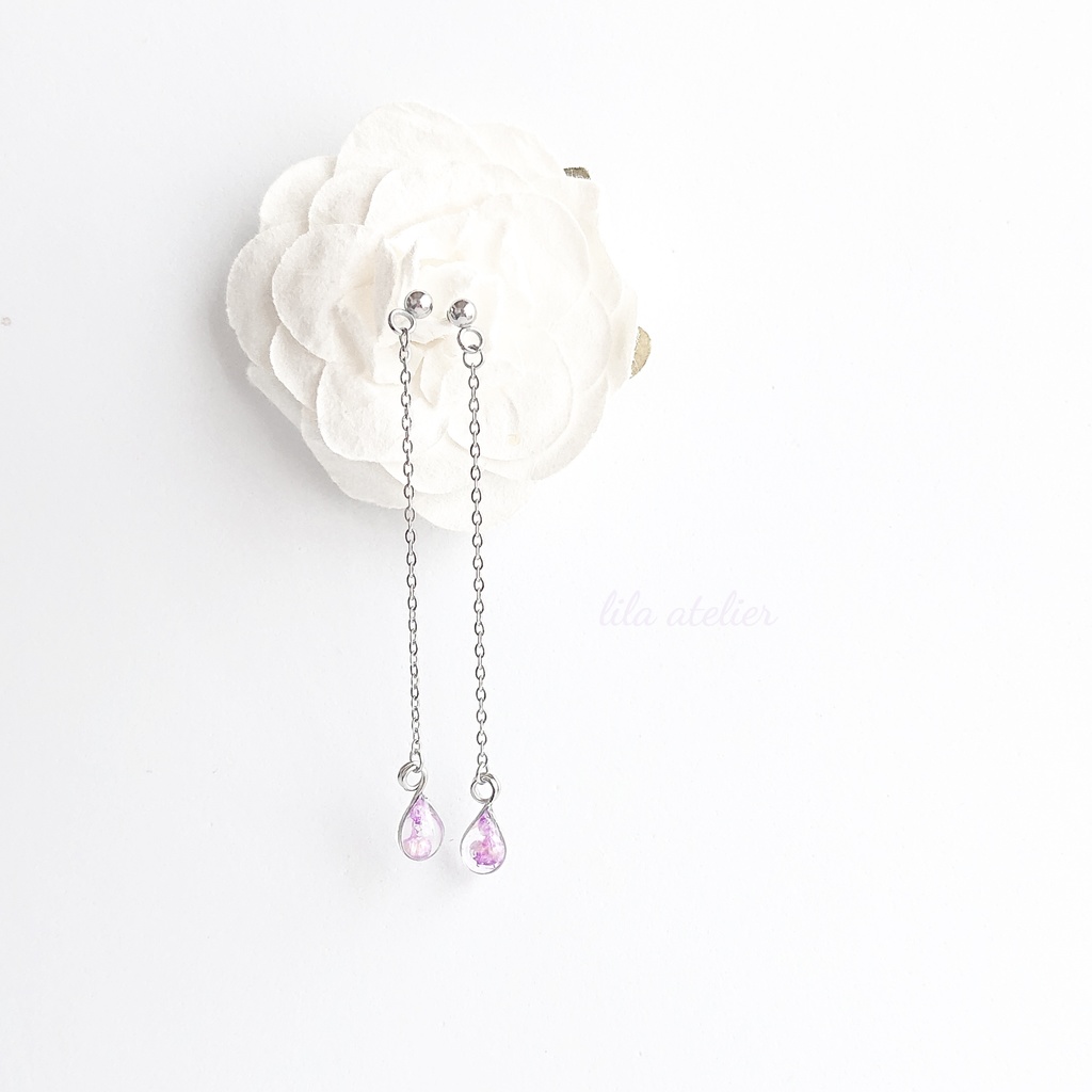 かすみ雫【紫】ロングチェーンピアス/イヤリング(金属アレルギー対応)