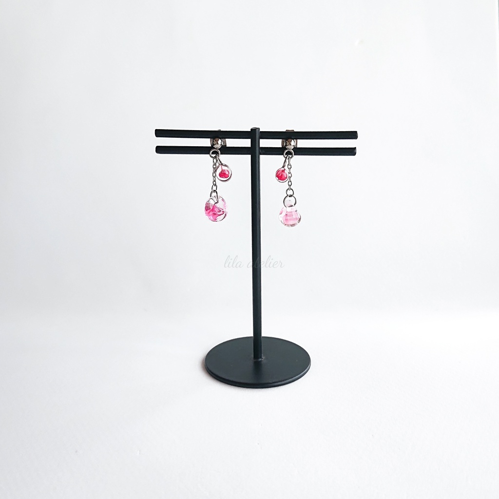 かすみ粒と硝子雫【紅】ピアス/イヤリング(金属アレルギー対応)