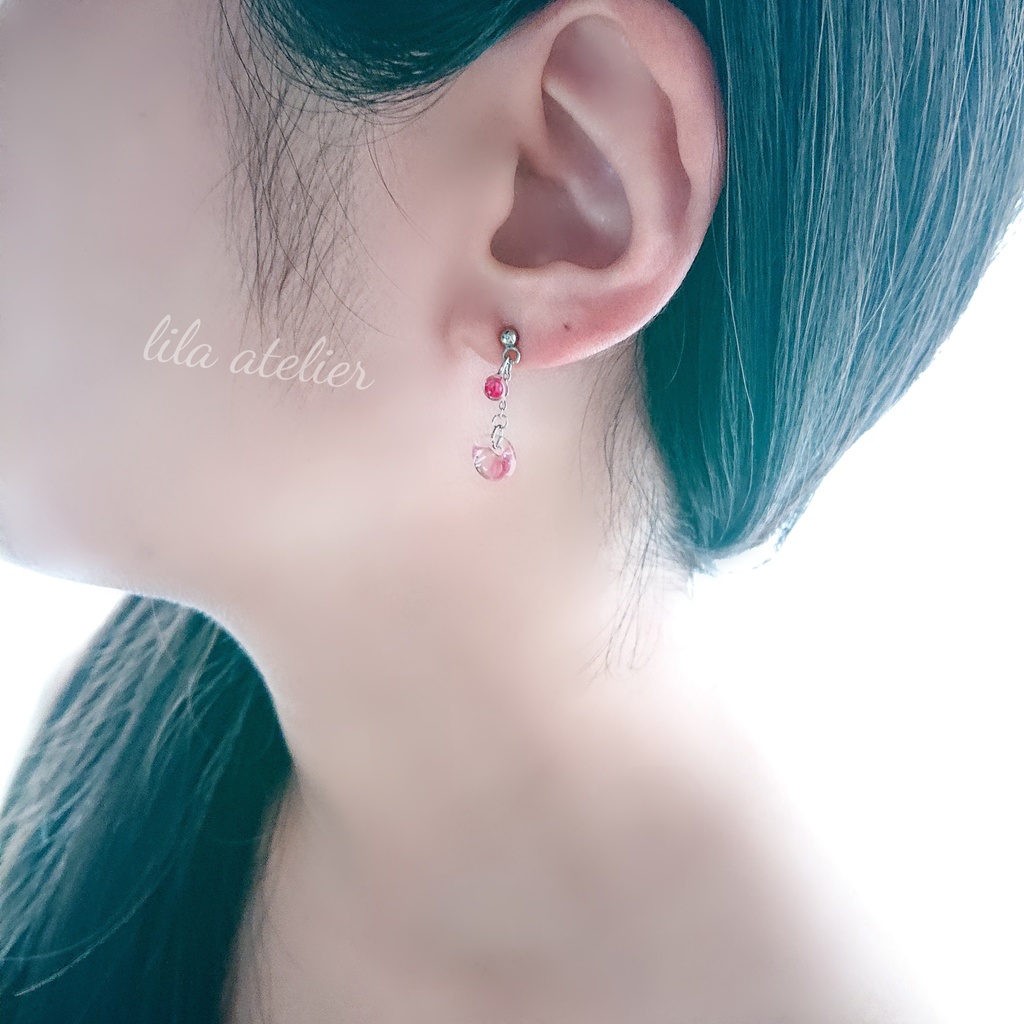 かすみ粒と硝子雫【紅】ピアス/イヤリング(金属アレルギー対応)