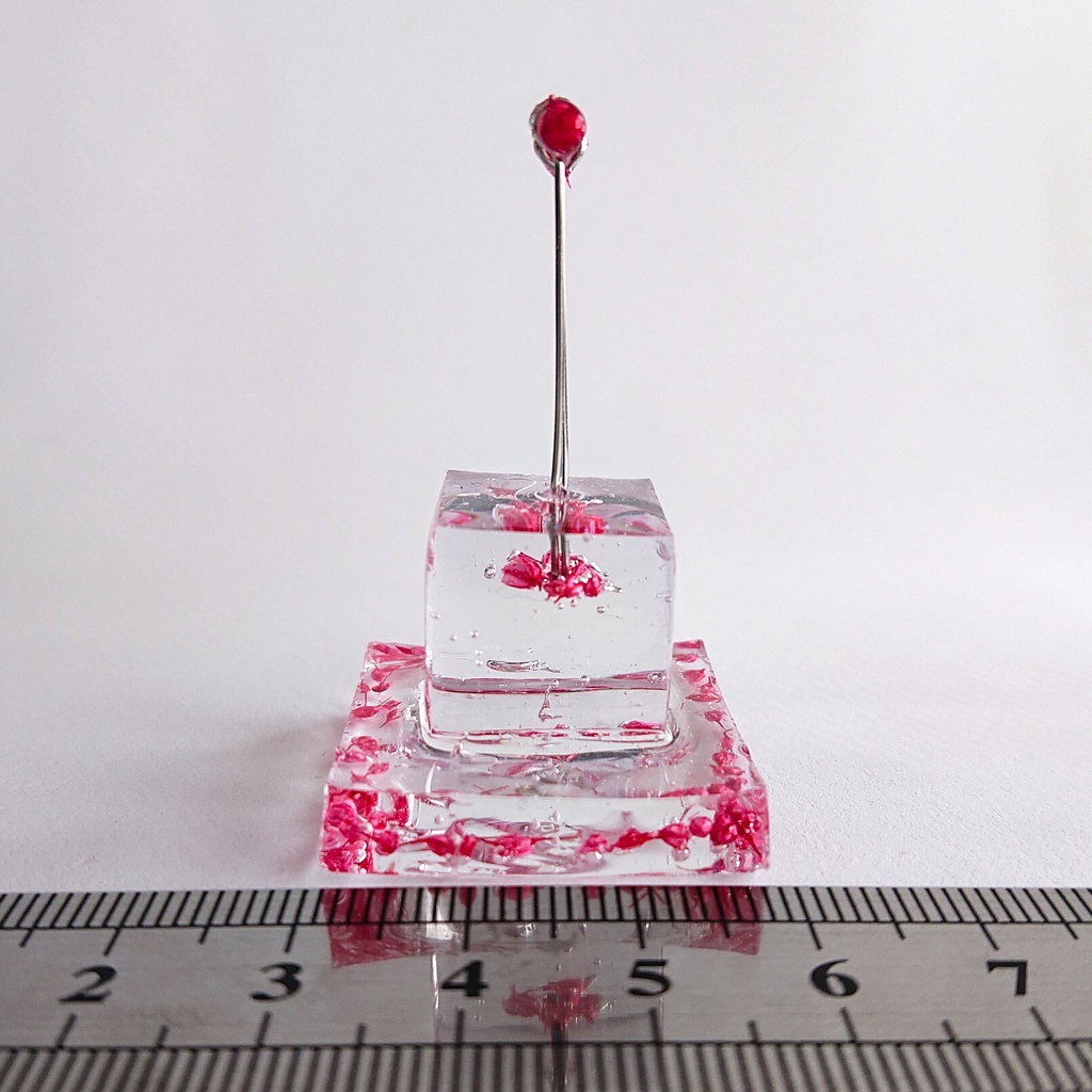 かすみ氷柱花【紅】メモスタンド