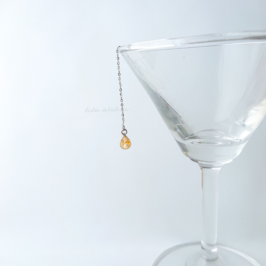 《片耳用》かすみ雫【秋】アメリカンピアス(金属アレルギー対応)