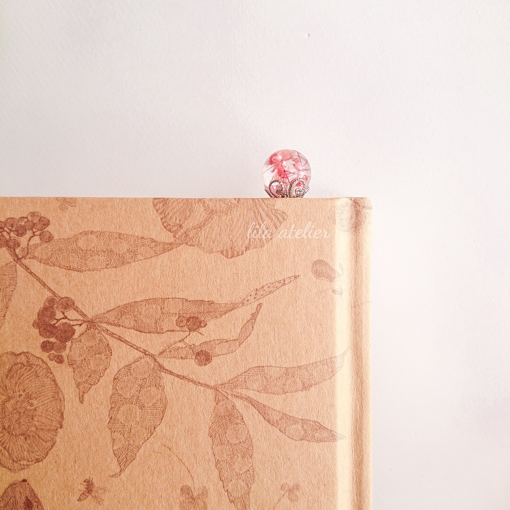 かすみ珠と三つ葉【紅】しおり(金属アレルギー対応)