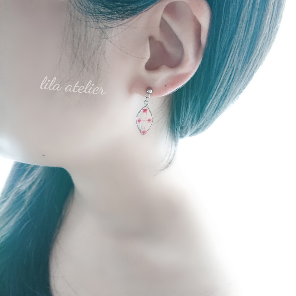 かすみ葉【紅】ピアス/イヤリング(金属アレルギー対応)