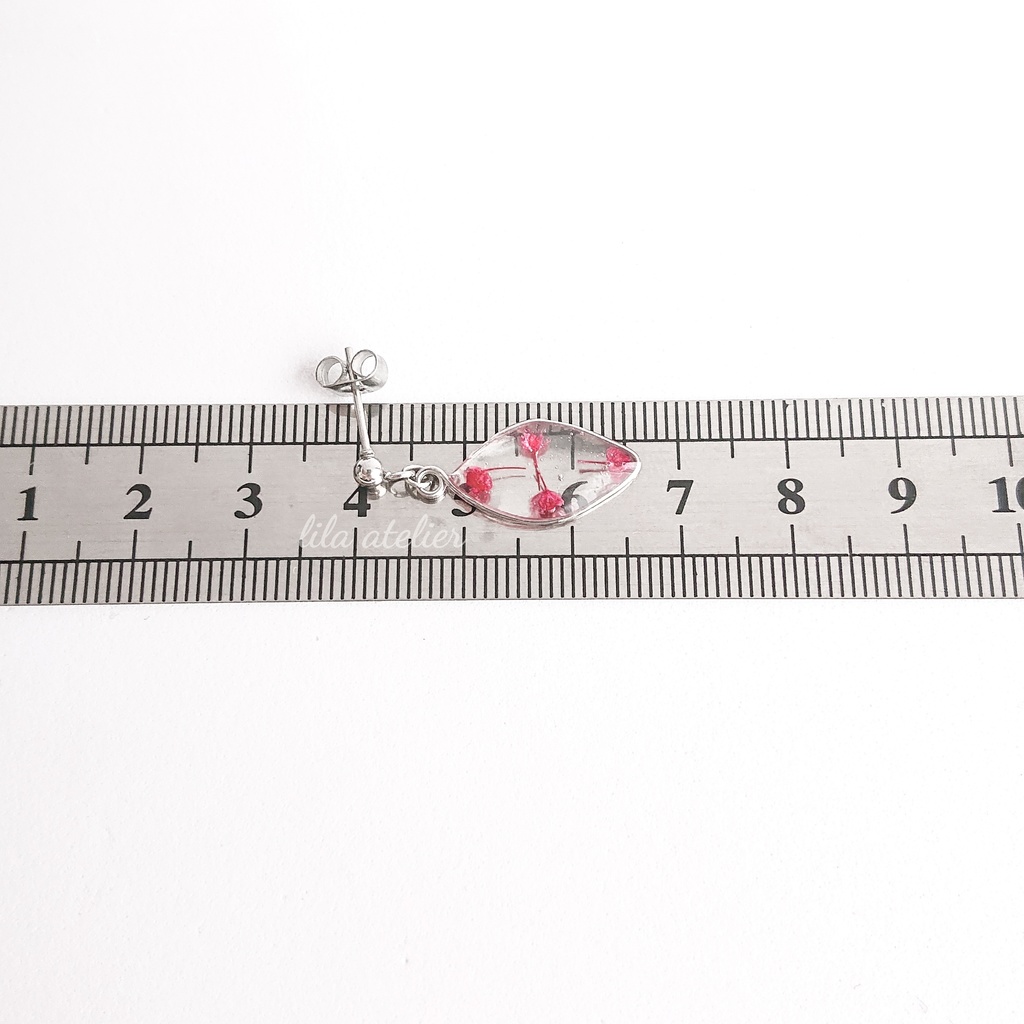 かすみ葉【紅】ピアス/イヤリング(金属アレルギー対応)