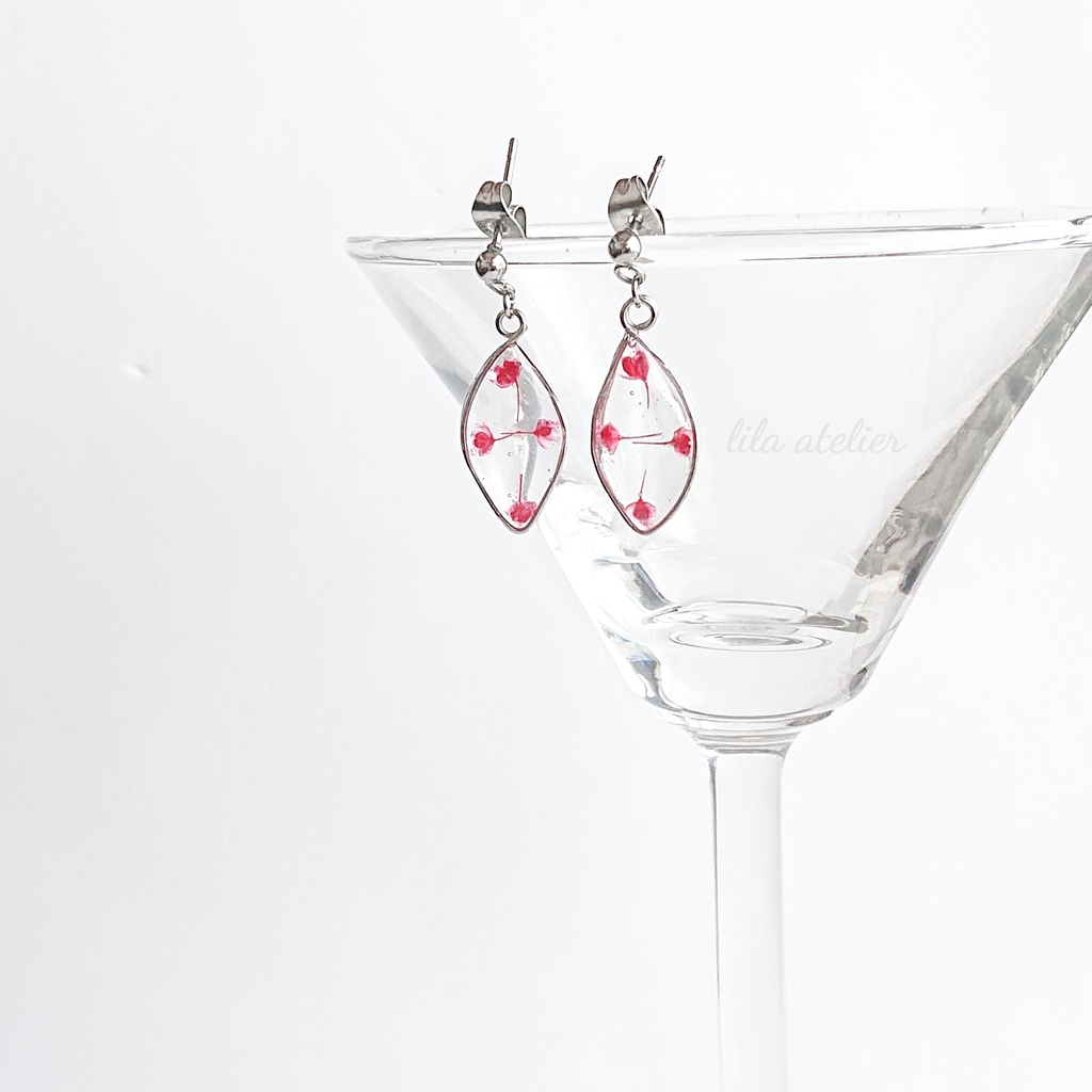 かすみ葉【紅】ピアス/イヤリング(金属アレルギー対応)