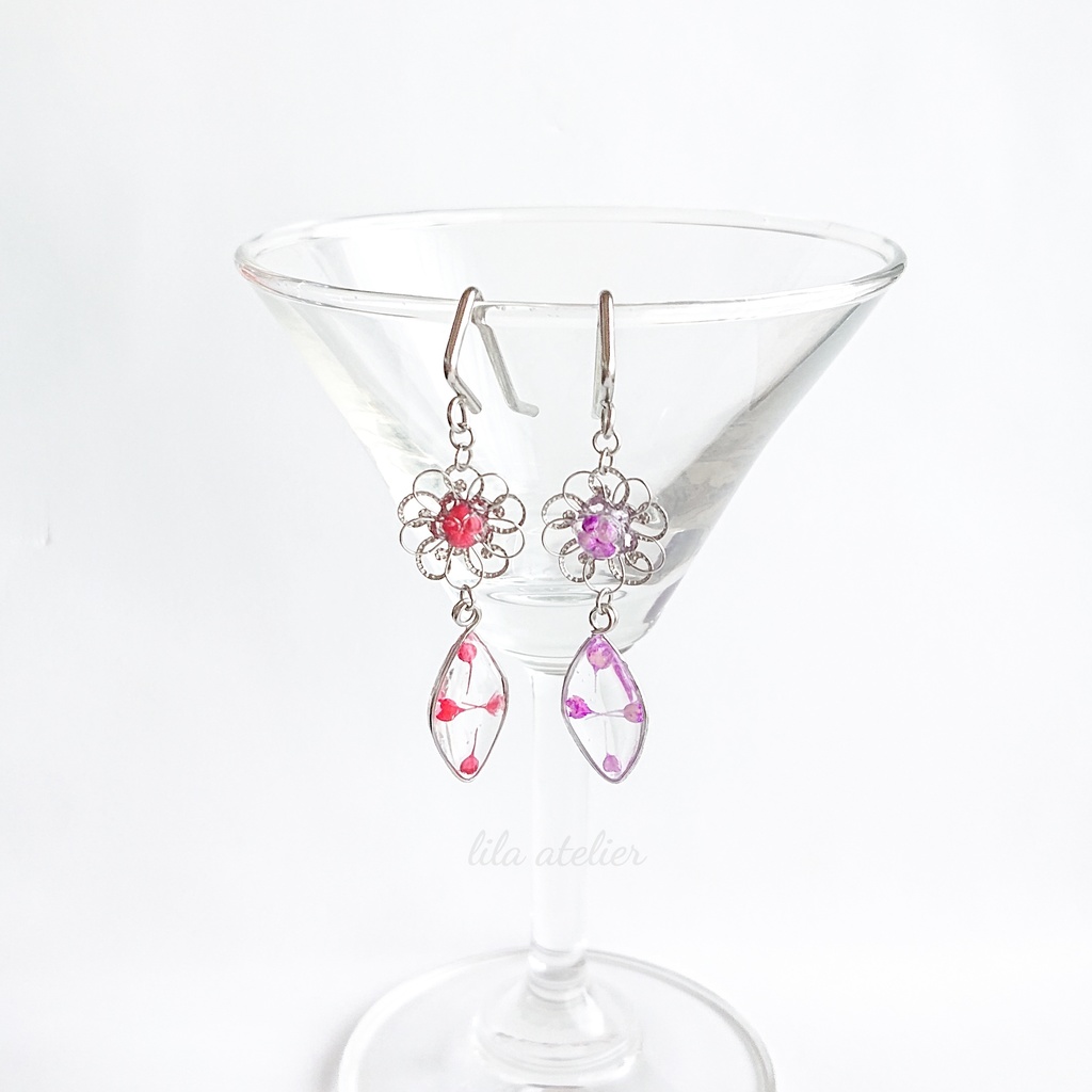 かすみ銀花と葉【紫】ポニーフック(金属アレルギー対応)