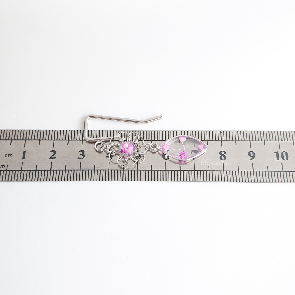 かすみ銀花と葉【紫】ポニーフック(金属アレルギー対応)