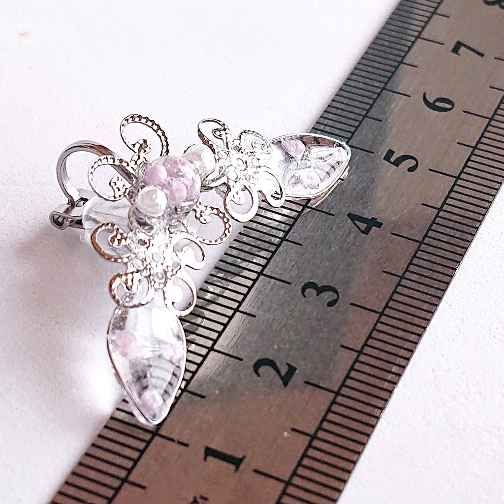 《片耳用》かすみ水中花と葉【紫】イヤークリップ(金属アレルギー対応)