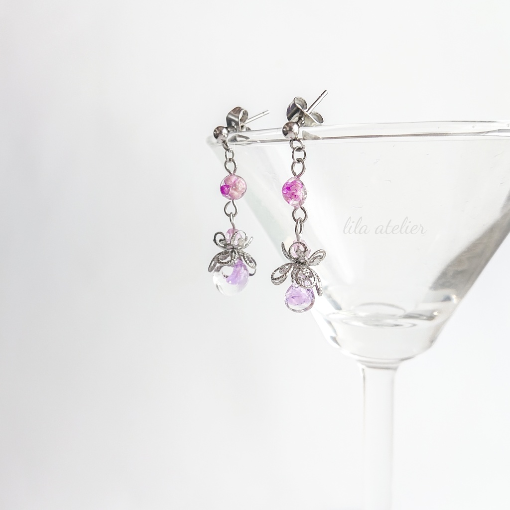 かすみ水中花と硝子花【紫】ピアス/イヤリング(金属アレルギー対応)