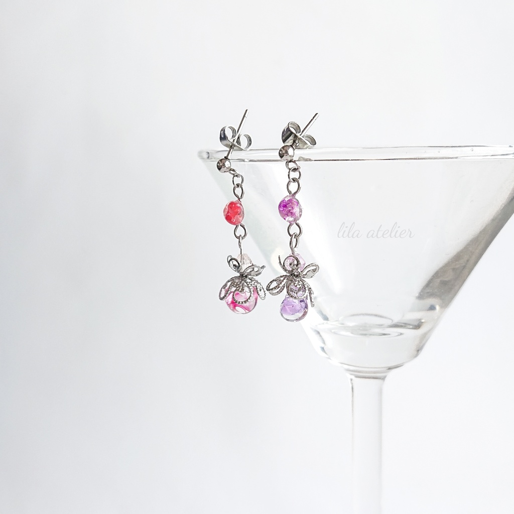 かすみ水中花と硝子花【紫】ピアス/イヤリング(金属アレルギー対応)