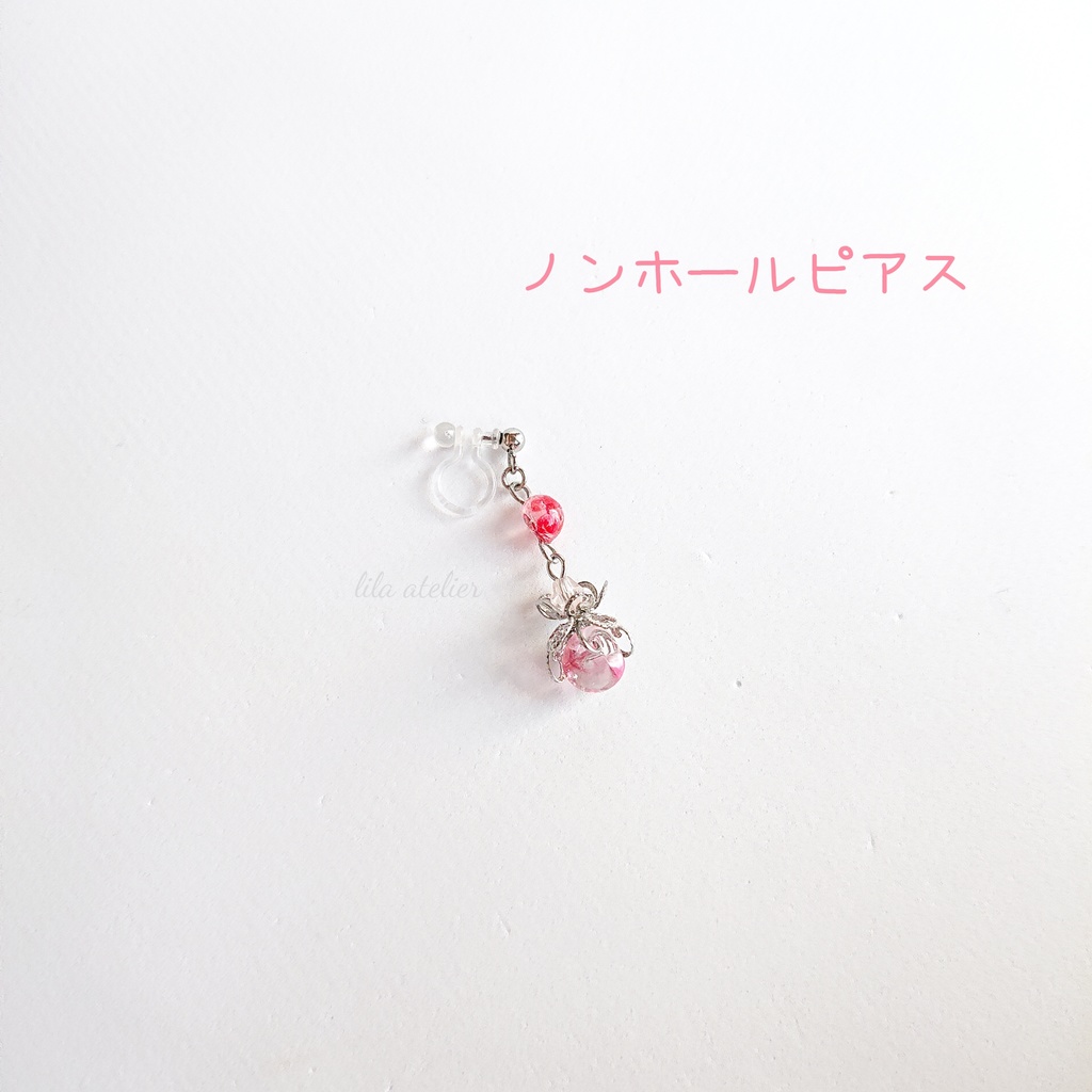 かすみ水中花と硝子花【紅】ピアス/イヤリング(金属アレルギー対応)