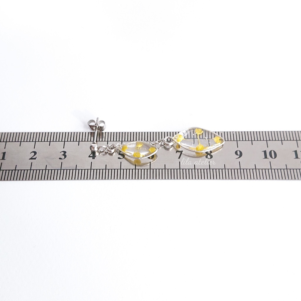 かすみ双葉【翠】ピアス/イヤリング(金属アレルギー対応)