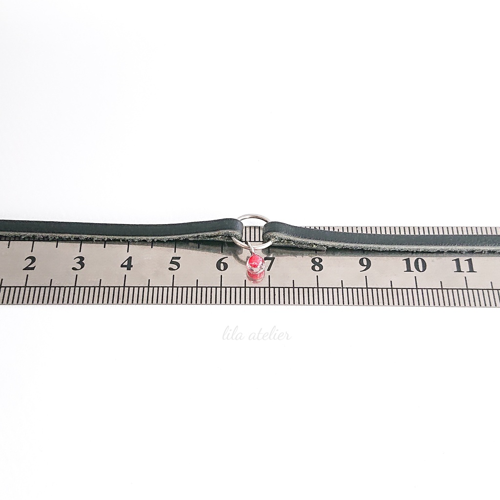 かすみ粒【紅】チョーカー(金属アレルギー対応)