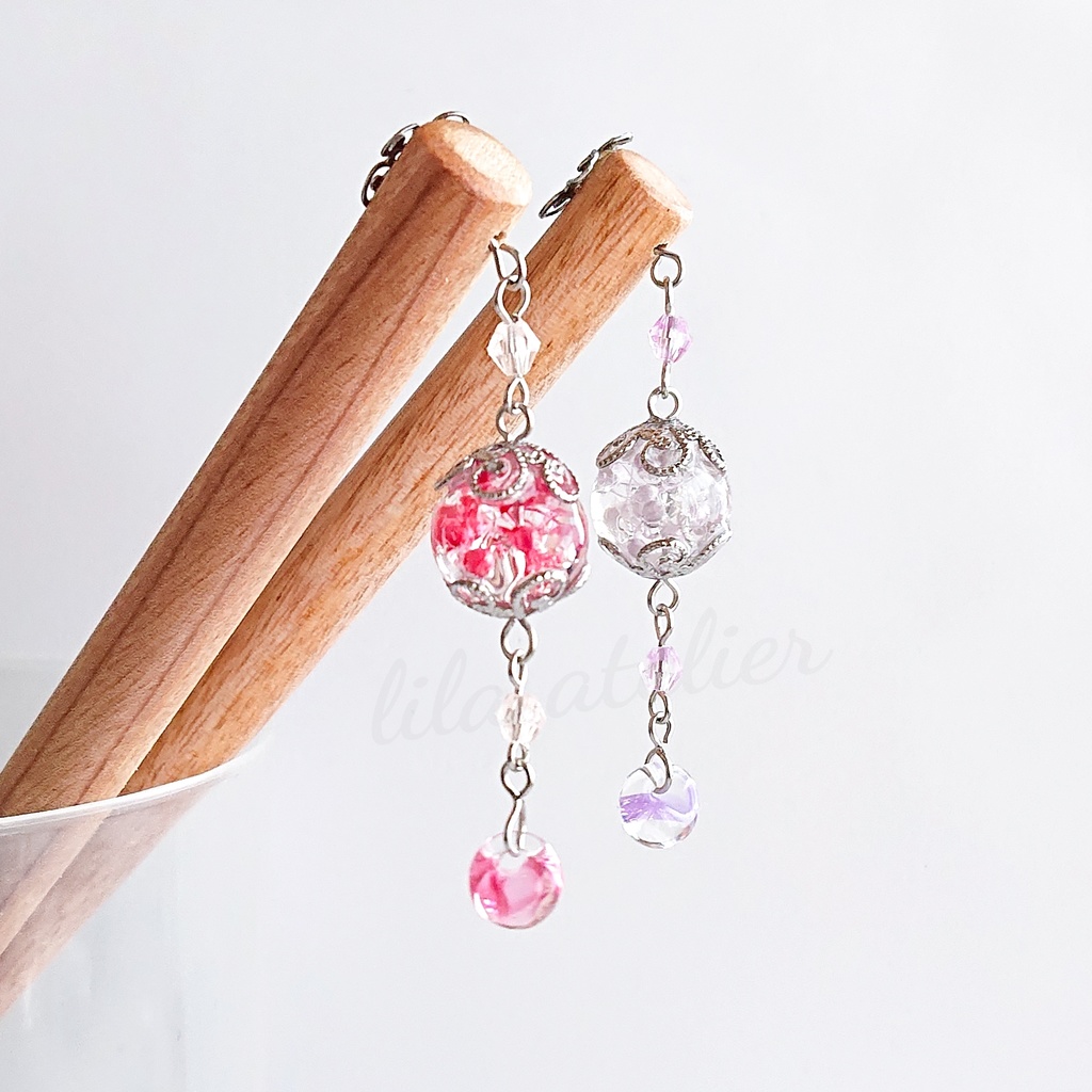 かすみ珠【紅】木製かんざし(金属アレルギー対応)