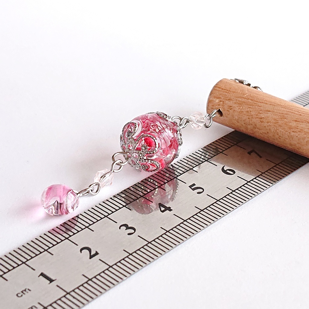 かすみ珠【紅】木製かんざし(金属アレルギー対応)