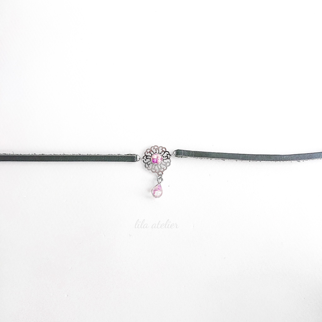 かすみ蔦葛【紫】チョーカー(金属アレルギー対応)