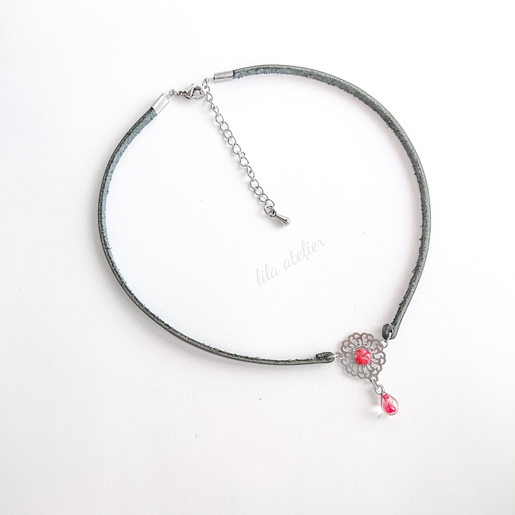 かすみ蔦葛【紅】チョーカー(金属アレルギー対応)