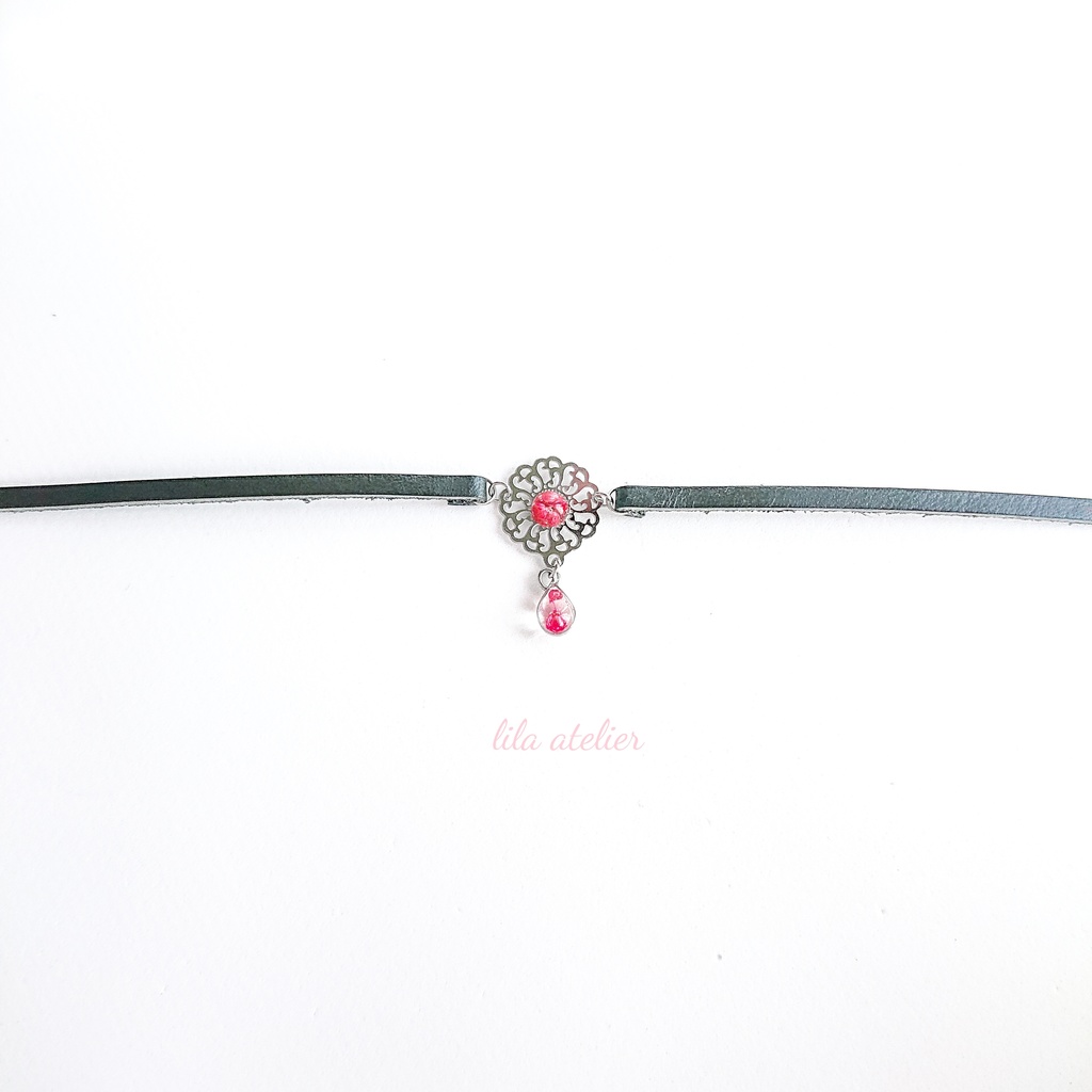 かすみ蔦葛【紅】チョーカー(金属アレルギー対応)