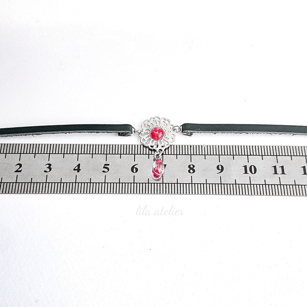 かすみ蔦葛【紅】チョーカー(金属アレルギー対応)