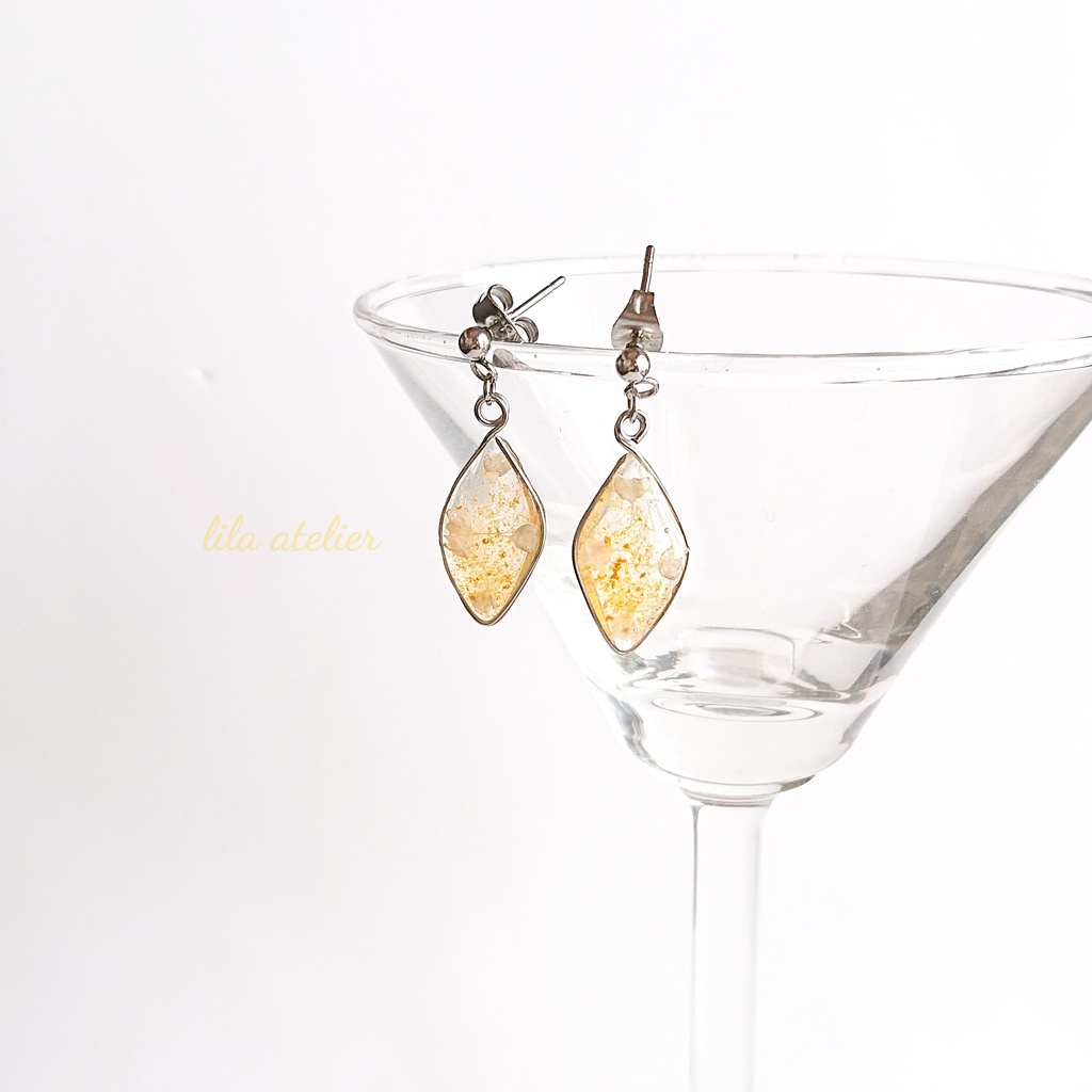 かすみ葉【秋】ピアス/イヤリング(金属アレルギー対応)