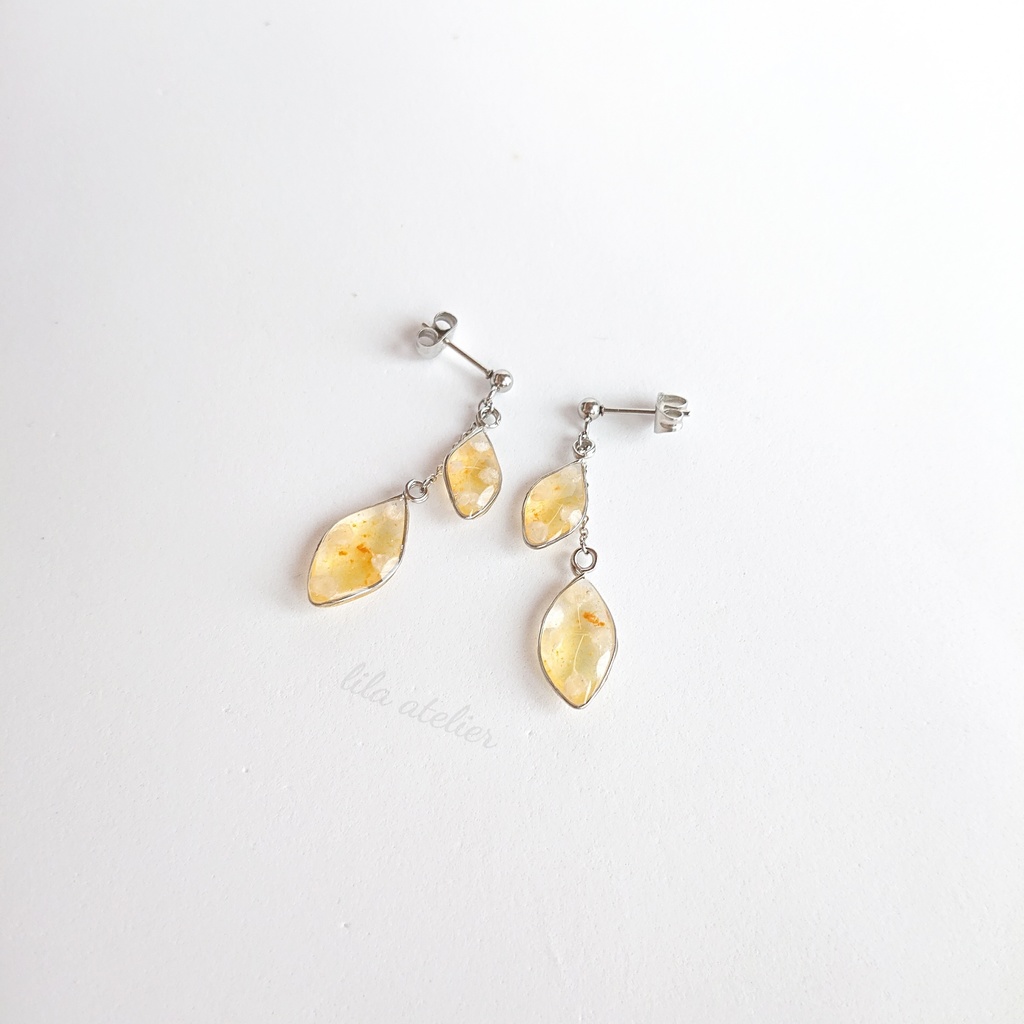 かすみ双葉【秋】ピアス/イヤリング(金属アレルギー対応)