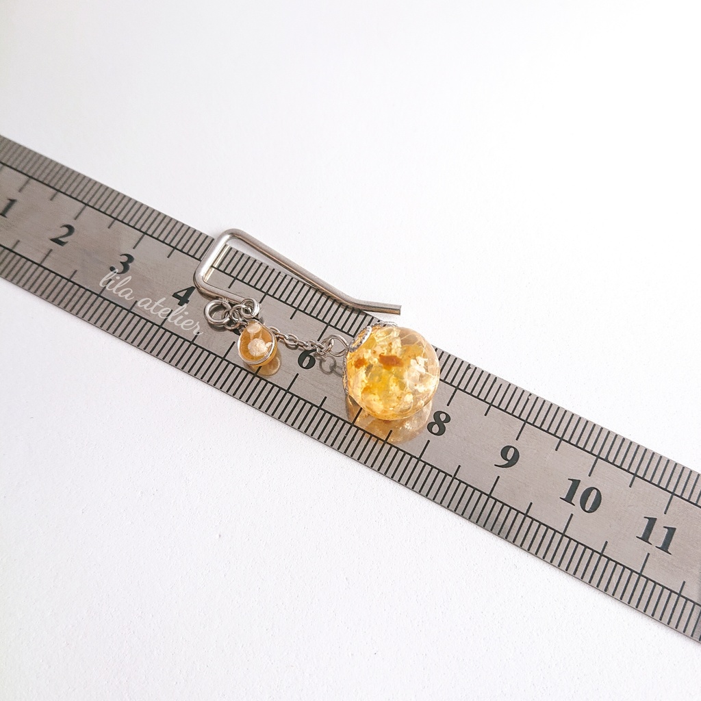 かすみ珠と雫【秋】ポニーフック(金属アレルギー対応)