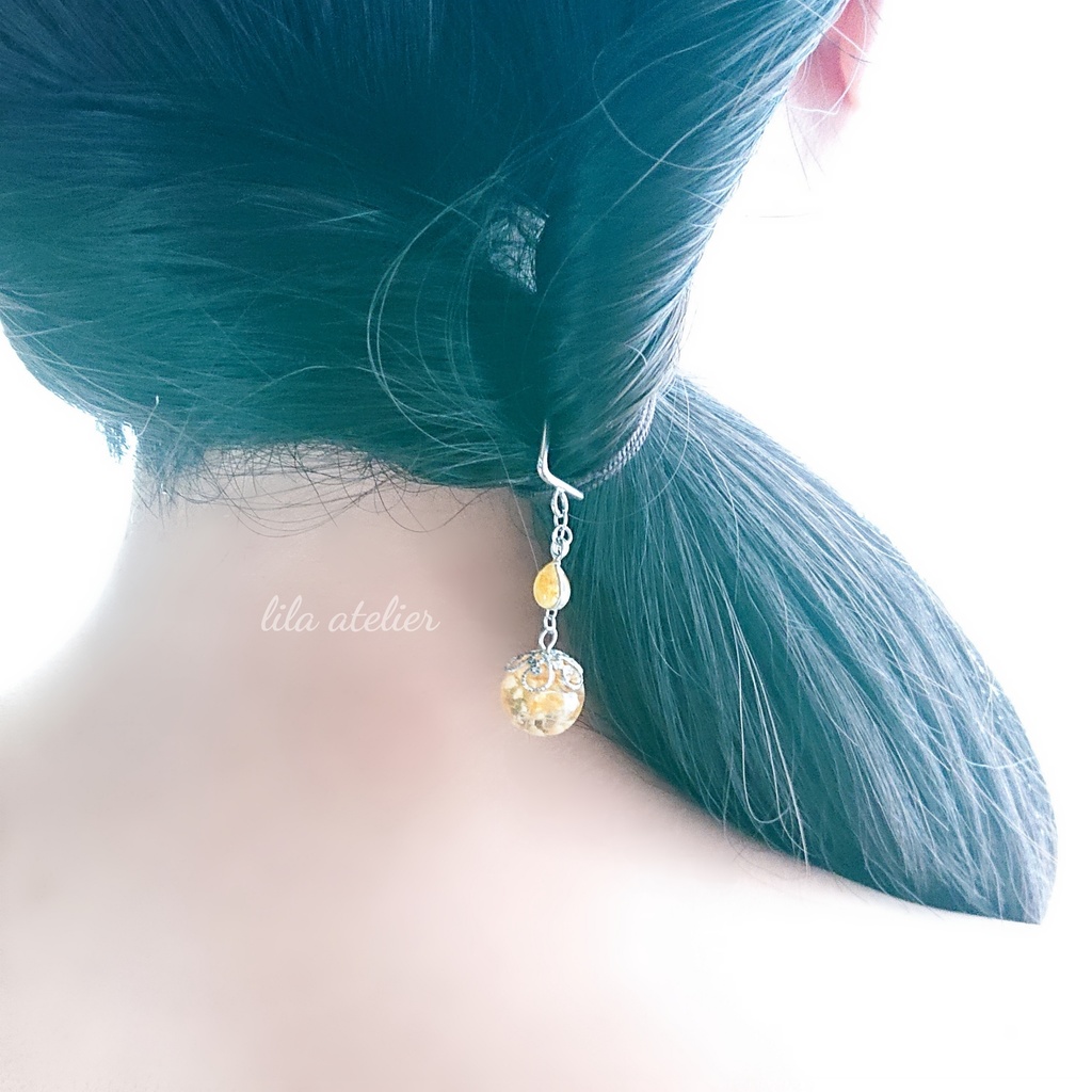 かすみ珠と雫【秋】ポニーフック(金属アレルギー対応)