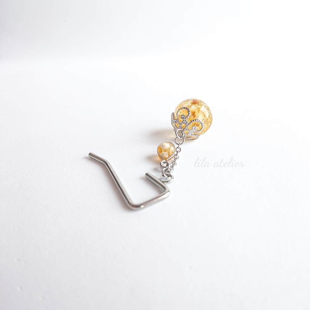 かすみ珠と雫【秋】ポニーフック(金属アレルギー対応)