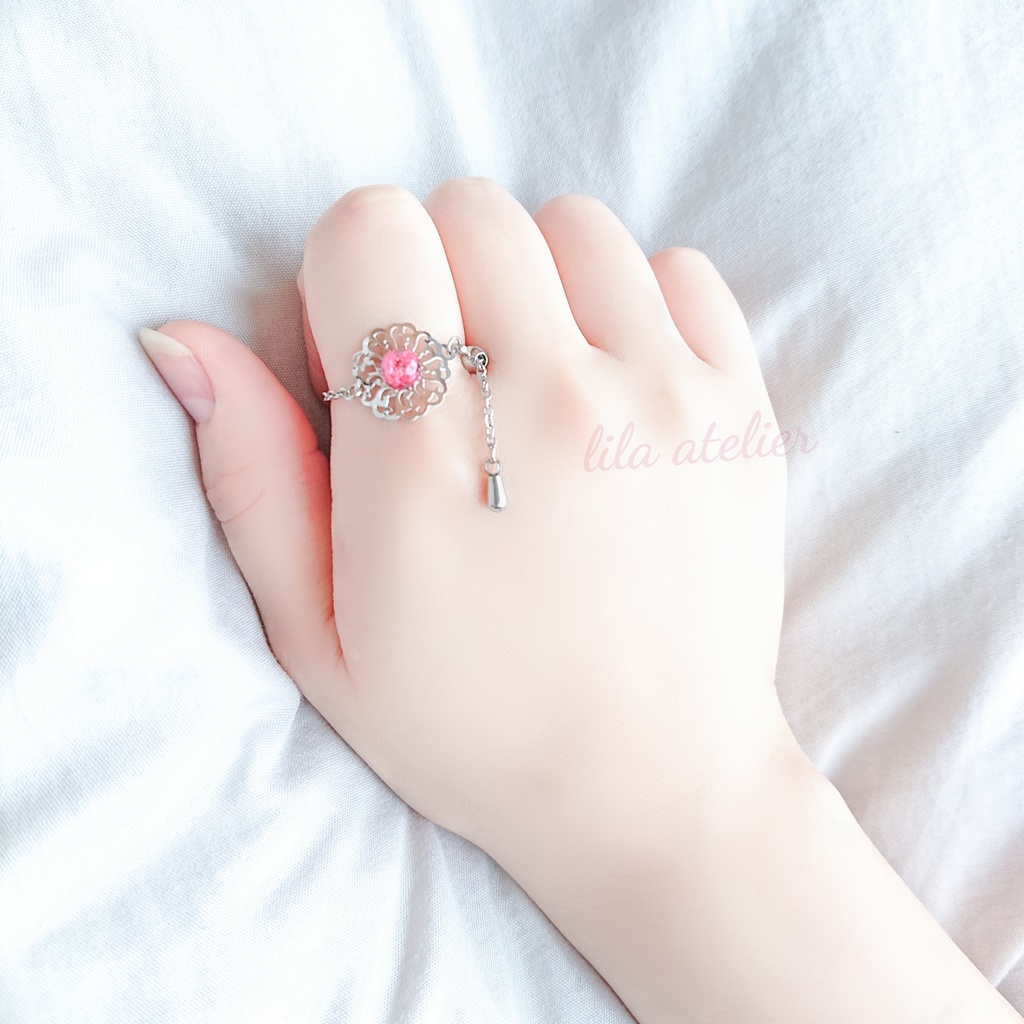 かすみ蔦葛【紅】チェーンリング(金属アレルギー対応)