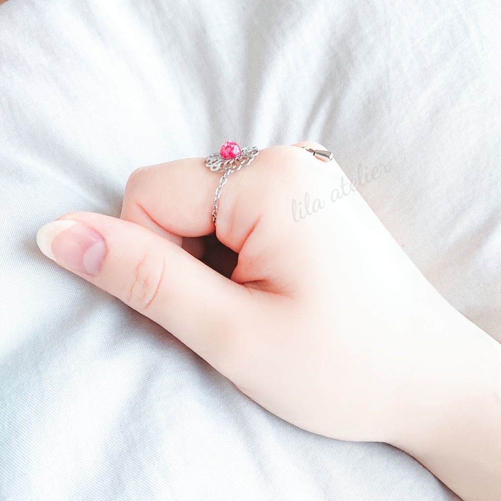 かすみ蔦葛【紅】チェーンリング(金属アレルギー対応)