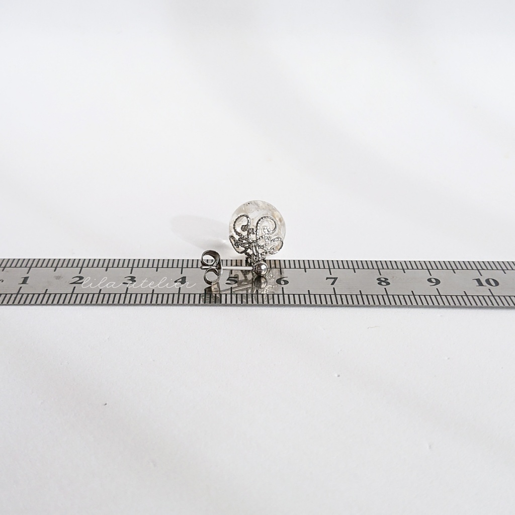 かすみ珠【白】ピアス/イヤリング(金属アレルギー対応)