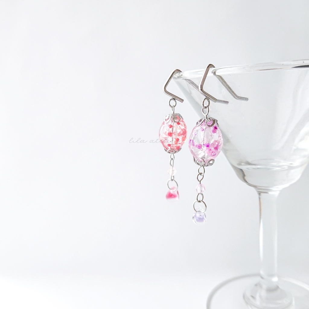 かすみ長珠【紫】と硝子雫ポニーフック(金属アレルギー対応)