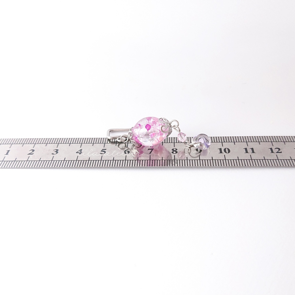 かすみ長珠【紫】と硝子雫ポニーフック(金属アレルギー対応)