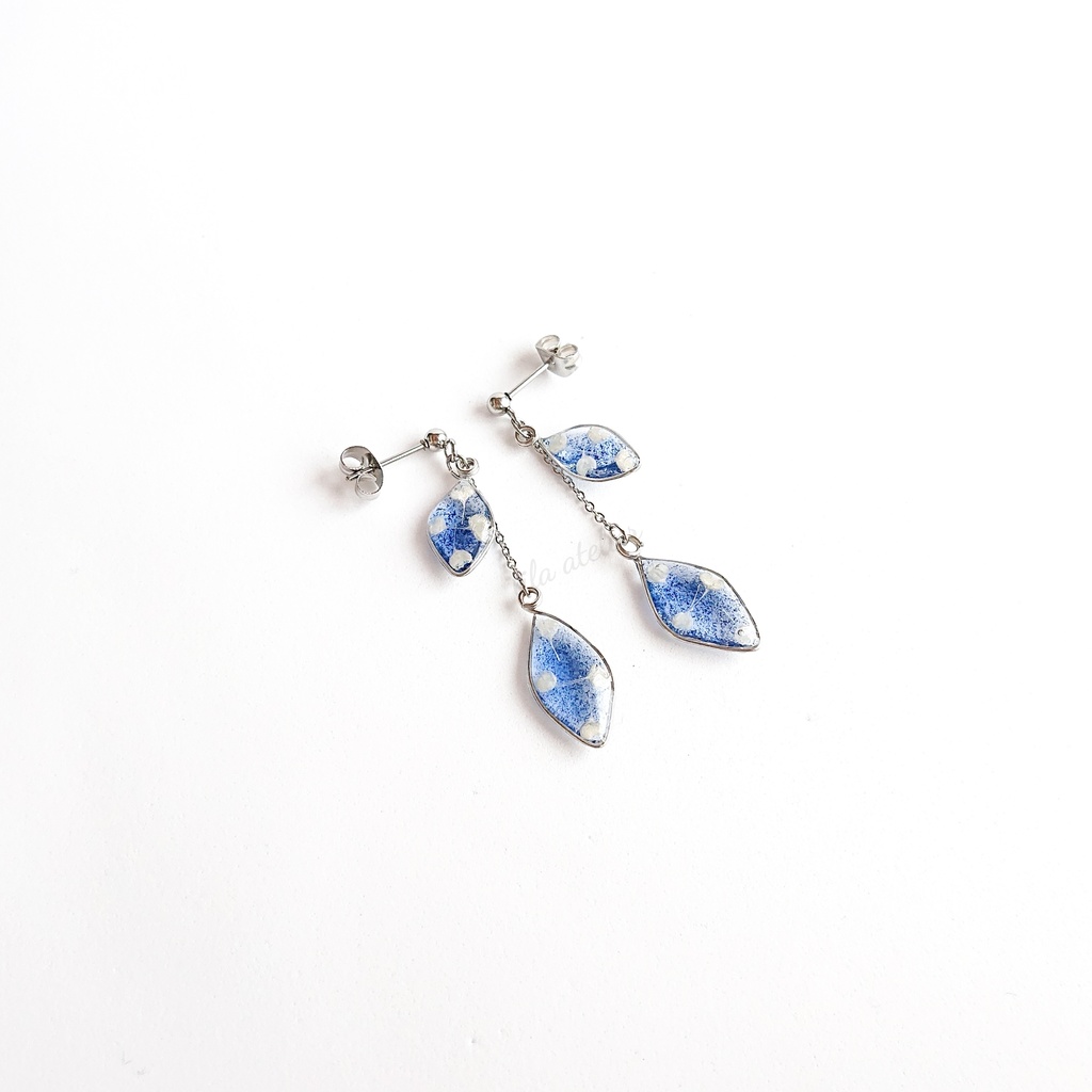 かすみ双葉【夜空】ピアス/イヤリング(金属アレルギー対応)