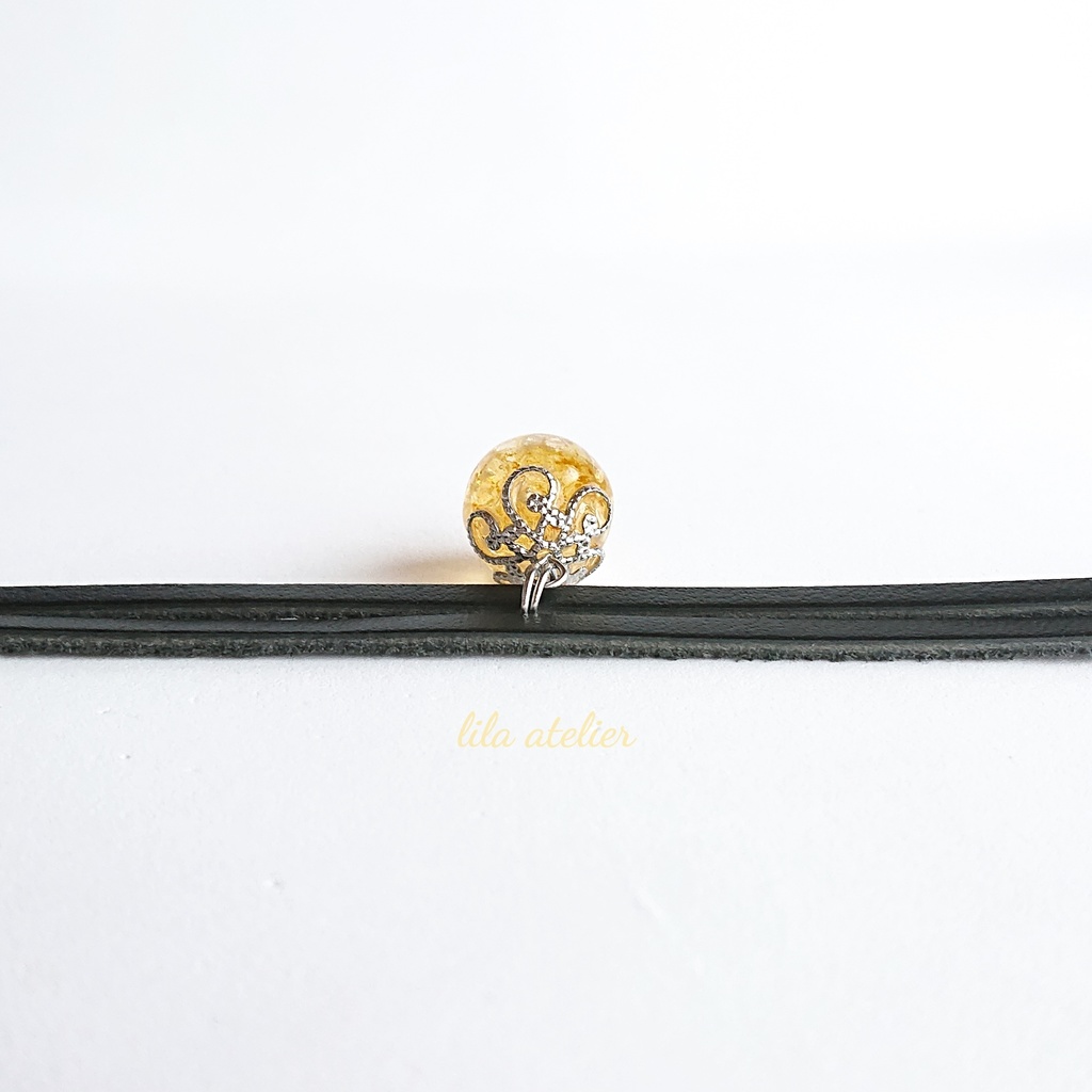 かすみ珠【秋】チョーカー(金属アレルギー対応)