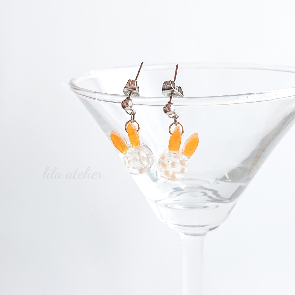 彩りかすみウサギ【秋】ピアス/イヤリング(金属アレルギー対応)