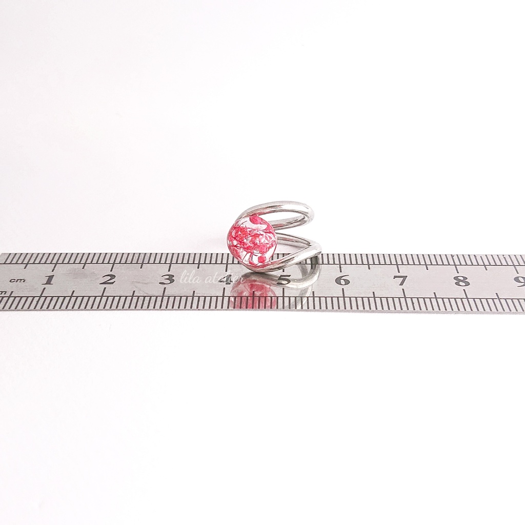 《片耳用》かすみ水中花【紅】イヤーカフ(金属アレルギー対応)