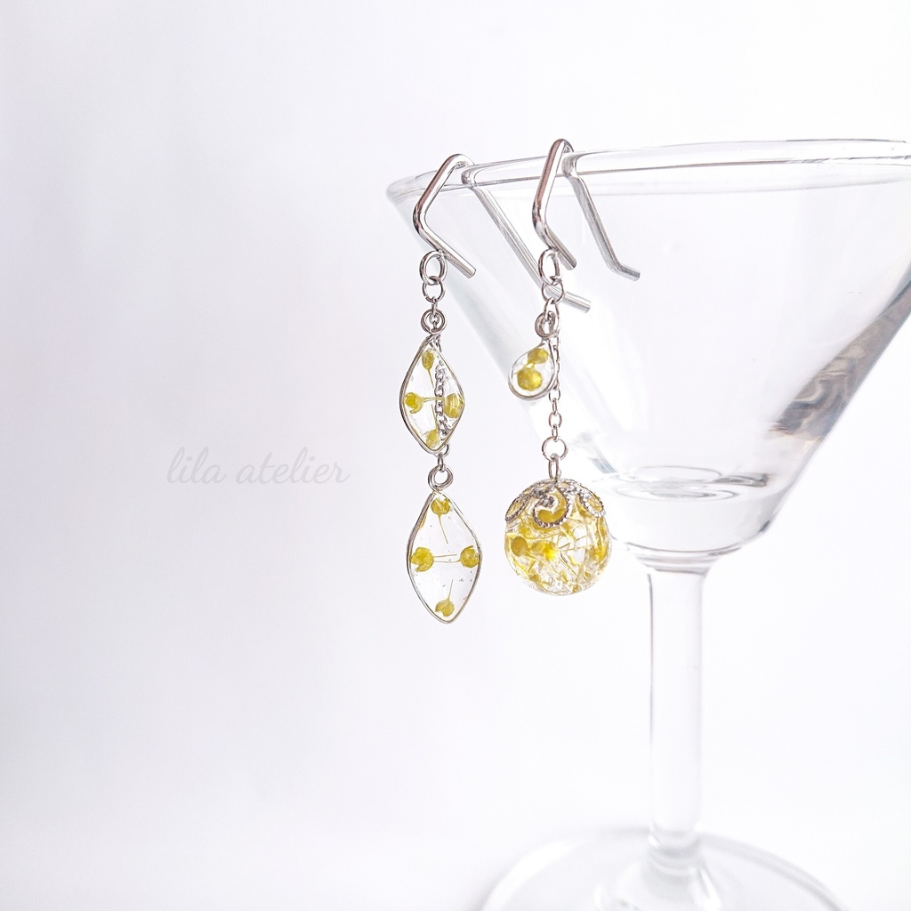 かすみ珠と雫【翠】ポニーフック(金属アレルギー対応)