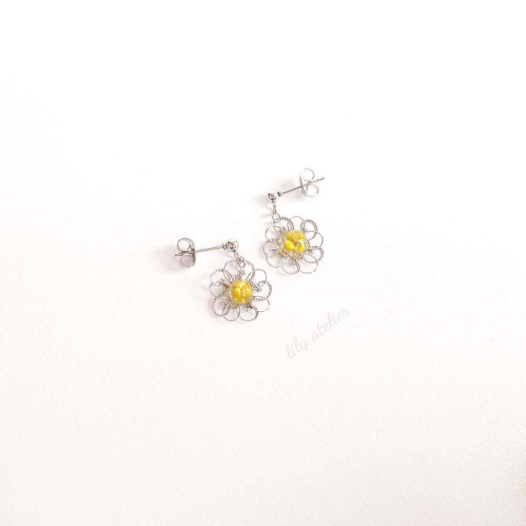 かすみ銀花【翠】揺れるピアス/イヤリング(金属アレルギー対応)